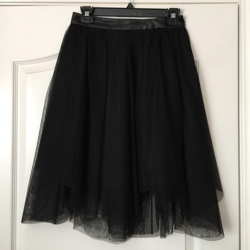 Zara Black Midi Skirt